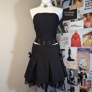 Grommet Gothic Crop Top